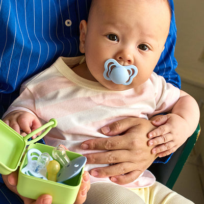 Supreme 雙扁型矽膠安撫奶嘴-鐵灰/寶貝藍(2入組)