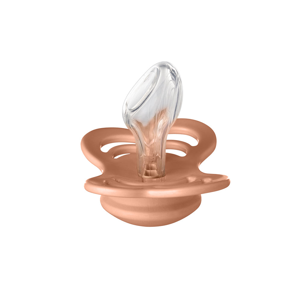 COUTURE拇指型矽膠奶嘴-蜜桃粉/棕色(2入組)