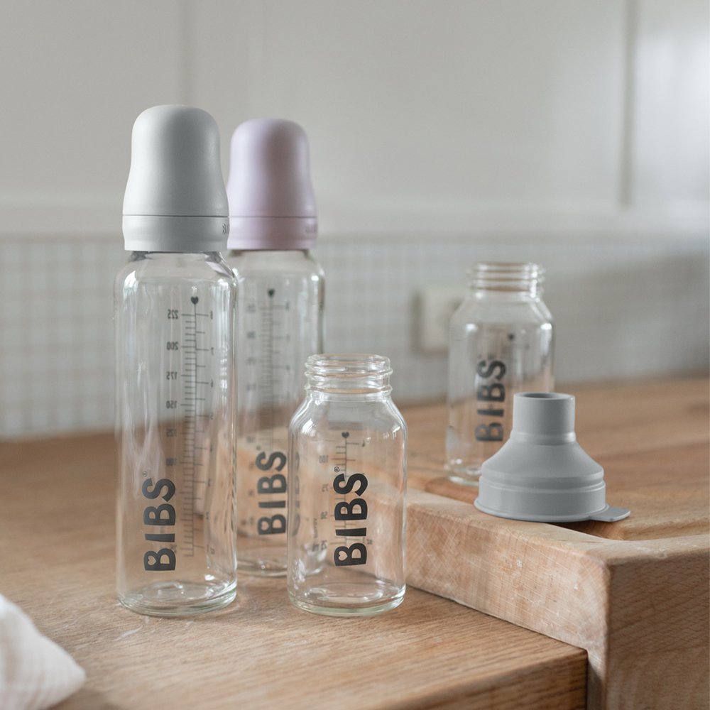 BabyGlassBottle 親乳感乳膠奶瓶225ml-淡紫
